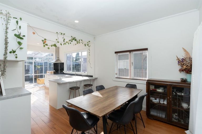 Photo of property in 72 Rimu Street, Maeroa, Hamilton, 3200