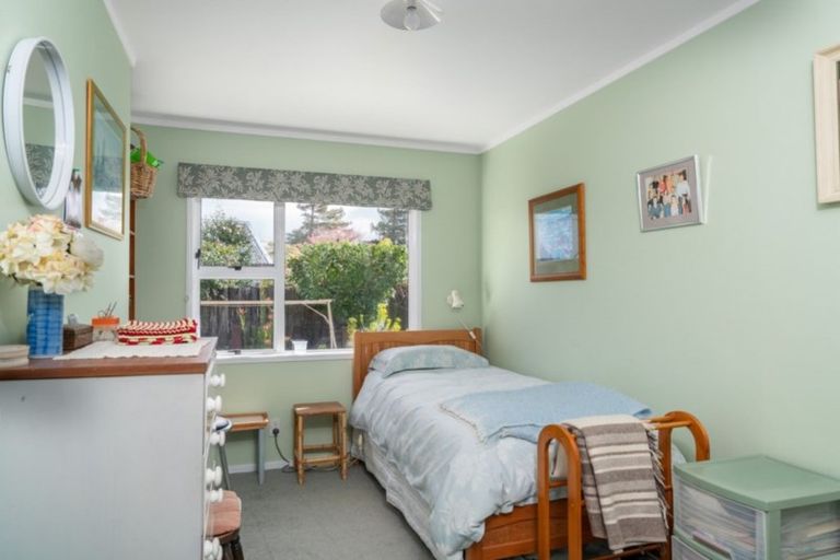 Photo of property in 1/7 Kathleen Place, Rainbow Point, Taupo, 3330