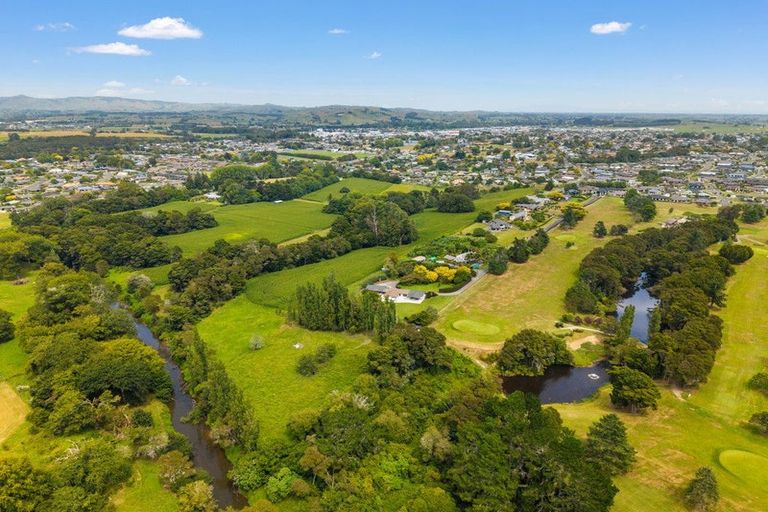 Photo of property in 6 Seales Road, Morrinsville, 3374