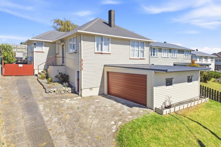 Photo of property in 111 Carlton Avenue, Tawhero, Whanganui, 4501