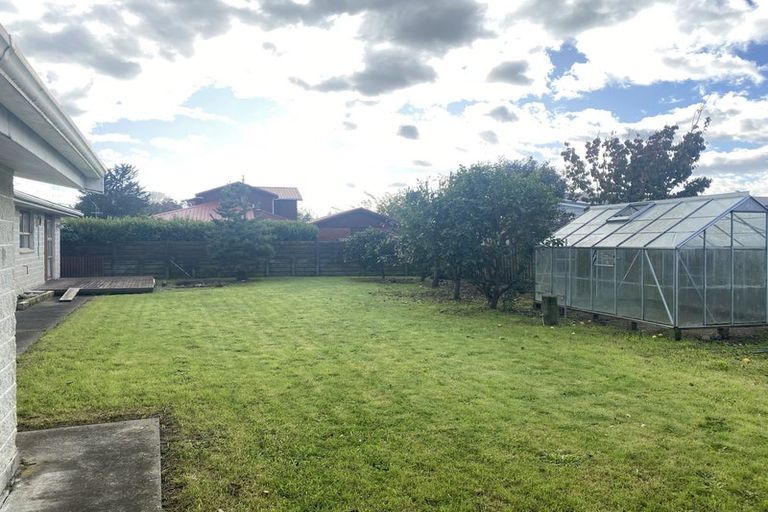 Photo of property in 23 Knights Grove, Otaki, 5512