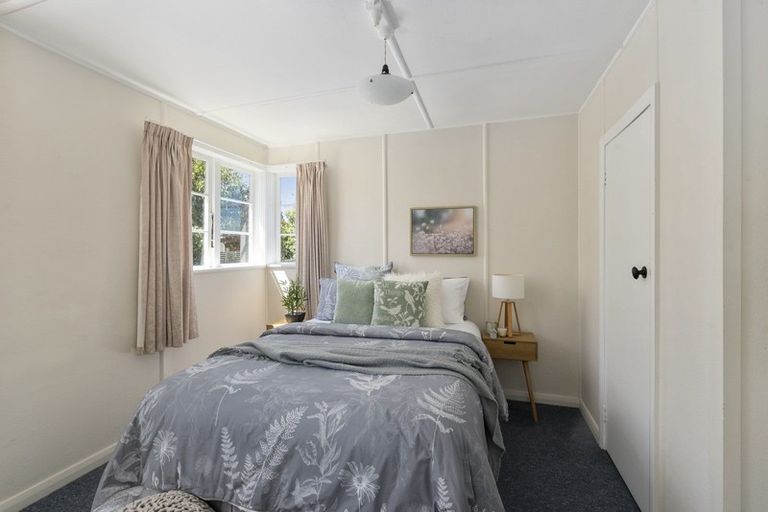 Photo of property in 2 Chaffey Street, Foxton Beach, Foxton, 4815