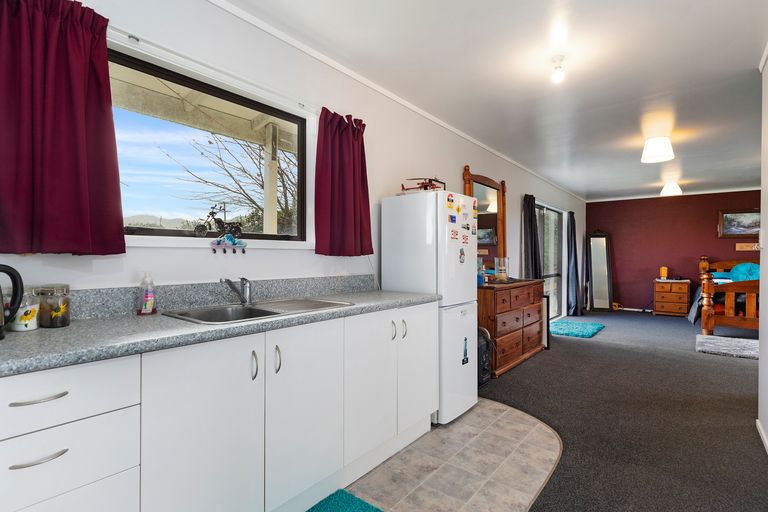 Photo of property in 35 Tui Pa Road, Te Aroha, 3392