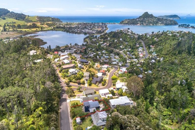 Photo of property in 34 Hinemoa Terrace, Tairua, 3508