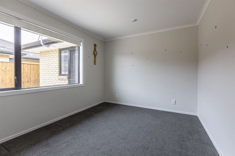 Photo of property in 108 Hillcrest Drive, Kelvin Grove, Palmerston North, 4414