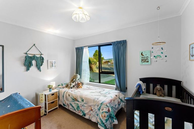 Photo of property in 56 Te Manuao Road, Otaki, 5512