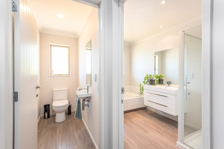 Photo of property in 16 Watkins Drive, Rangiora, 7400