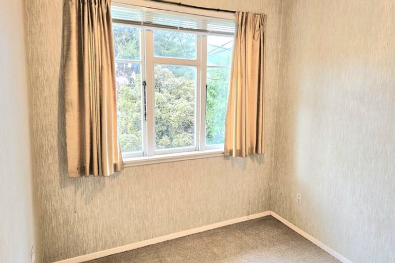 Photo of property in 46b Stanley Street, Wainuiomata, Lower Hutt, 5014