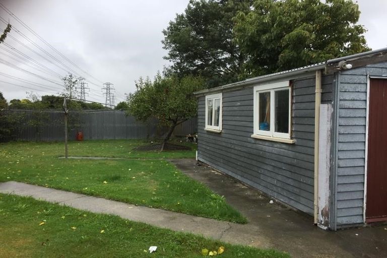 Photo of property in 32 Cranbrook Avenue, Burnside, Christchurch, 8053