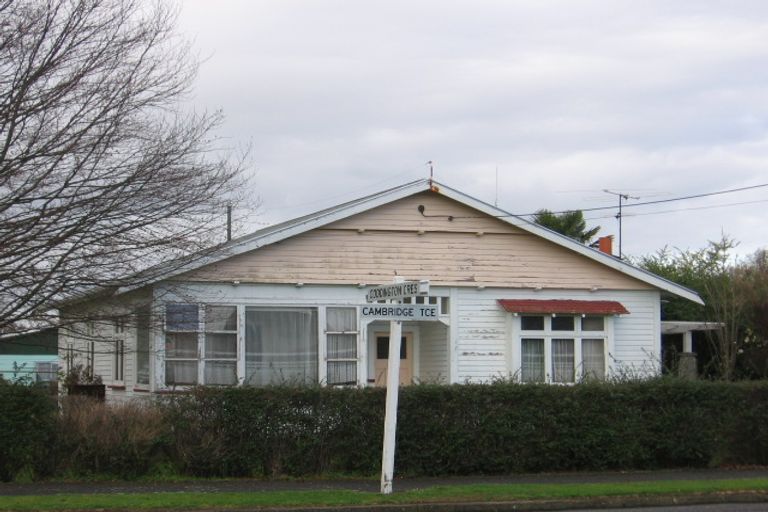 Photo of property in 8 Cambridge Terrace, Masterton, 5810