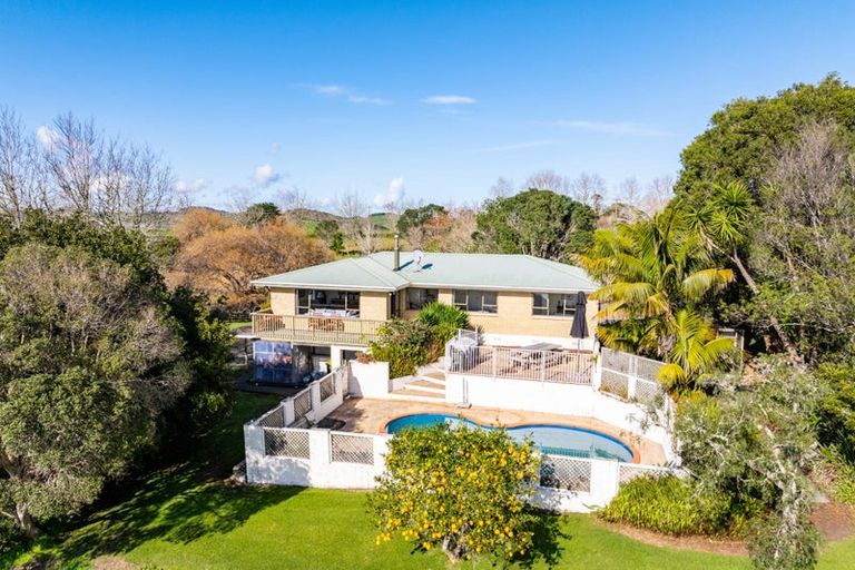 Photo of property in 356 B M Gubb Road, Port Albert, Wellsford, 0973