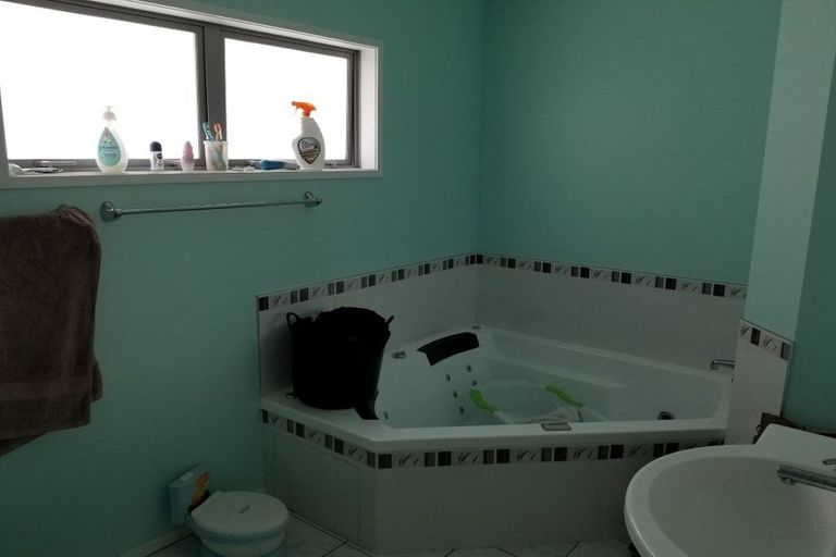 Photo of property in 102 Ridge Street, Otumoetai, Tauranga, 3110