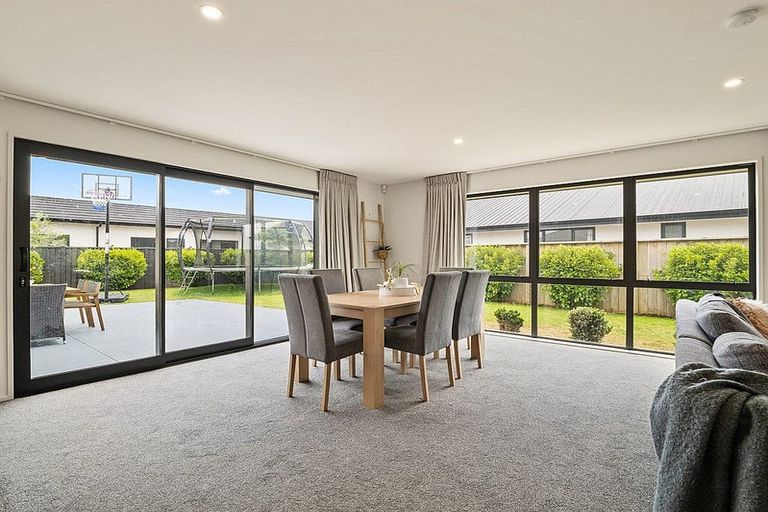 Photo of property in 25 Anderton Crescent, Mosgiel, 9024