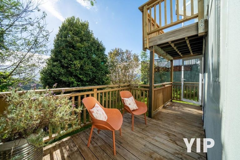 Photo of property in 94 Normandale Road, Normandale, Lower Hutt, 5010