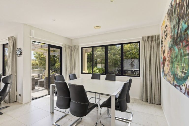 Photo of property in 49 Shelter Grove, Frankleigh Park, New Plymouth, 4310