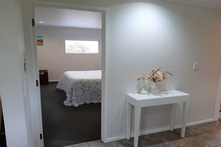 Photo of property in 531 Hibiscus Coast Highway, Hatfields Beach, Orewa, 0931