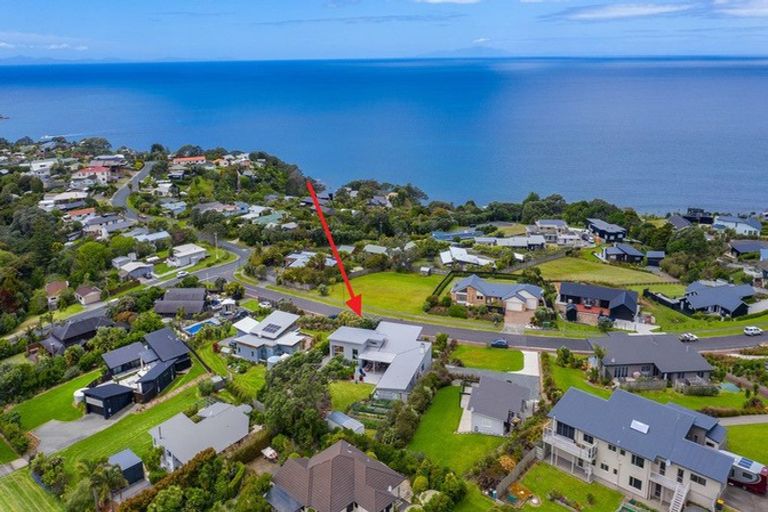 Photo of property in 10 Lax Crescent, Leigh, 0985