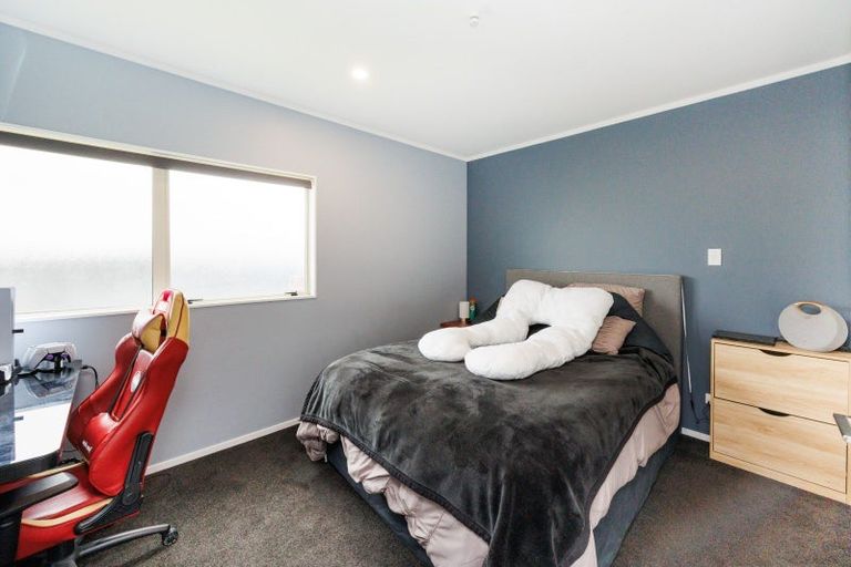 Photo of property in 47 Dalfield Place, Highbury, Palmerston North, 4412