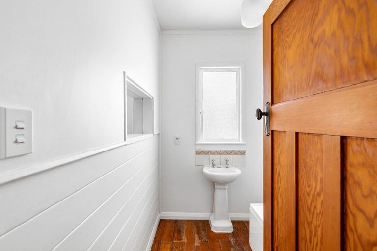 Photo of property in 8/2 Mcvay Street, Napier South, Napier, 4110