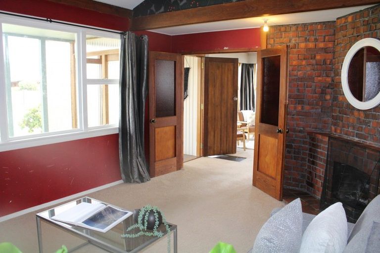 Photo of property in 17 Durham Street, Winton, 9720