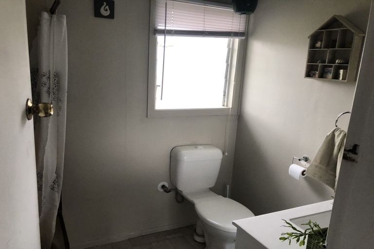 Photo of property in 1 Firth Place, Hillcrest, Rotorua, 3015