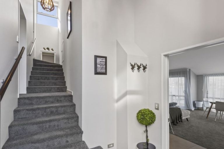 Photo of property in 1/11 Gum Lane, Queenstown, 9300