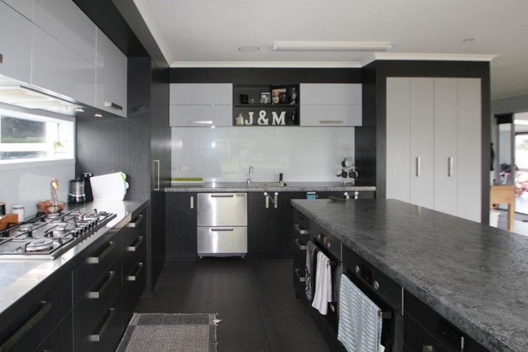 Photo of property in 69 T Y Duncan Road, Oamaru North, Oamaru, 9494