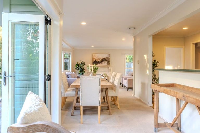 Photo of property in 17 Macfarlane Street, Hamilton East, Hamilton, 3216