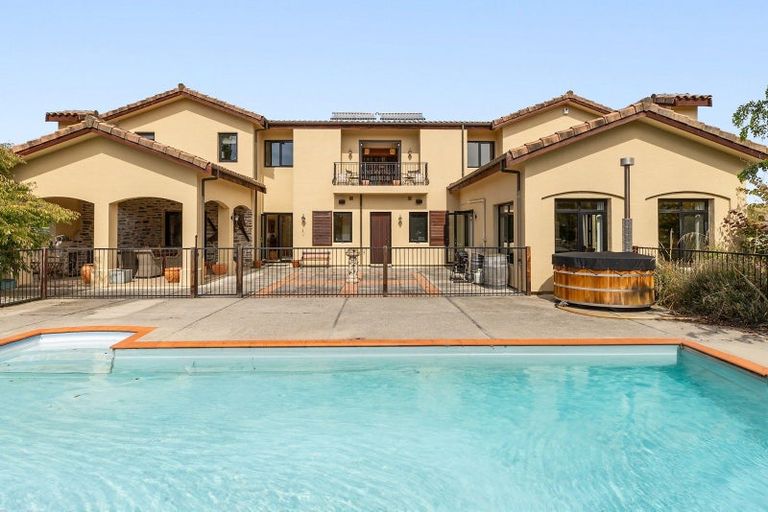 Photo of property in 192 Airport Road, Alexandra, 9391