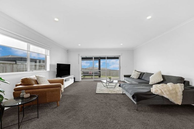 Photo of property in 110a Hillpark Drive, Pokeno, 2402