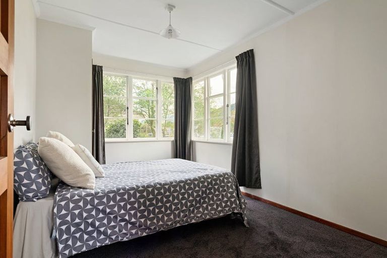 Photo of property in 124 Tipahi Street, Nelson South, Nelson, 7010