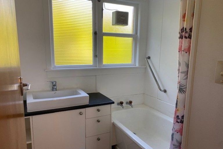 Photo of property in 5/89 Brougham Street, New Plymouth, 4310