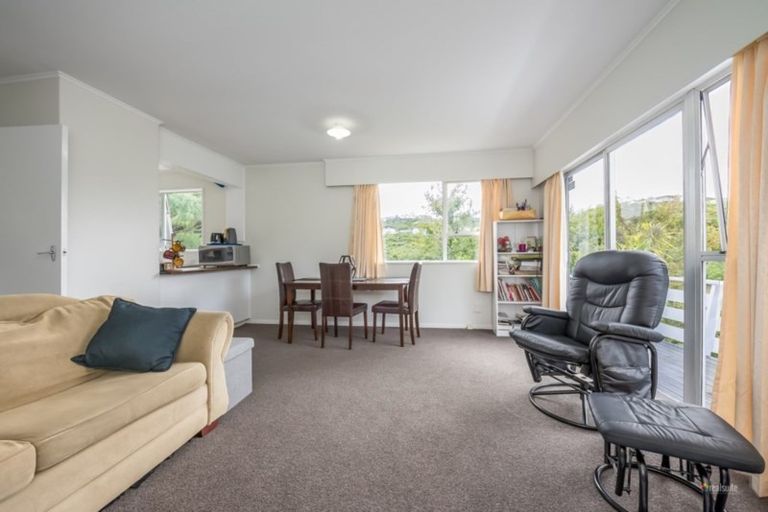 Photo of property in 4b Cedar Street, Maungaraki, Lower Hutt, 5010