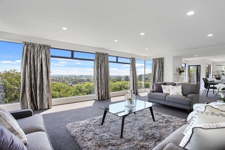 Photo of property in 5 Delhi Place, Cashmere, Christchurch, 8022