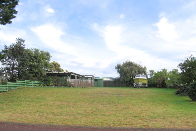 Photo of property in 66 Jubilee Drive, Pauanui, Hikuai, 3579