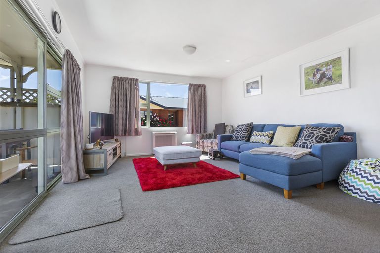 Photo of property in 2b Mayfair Grove, Alexandra, 9320