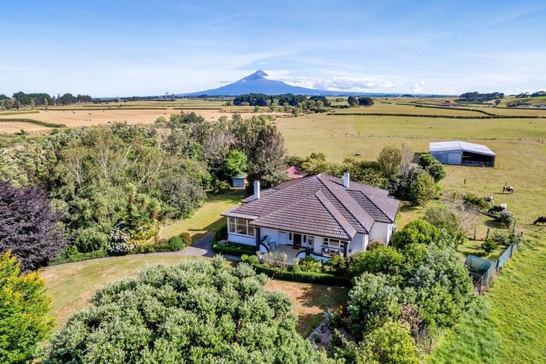 Photo of property in 1170a South Road, Manaia, 4678