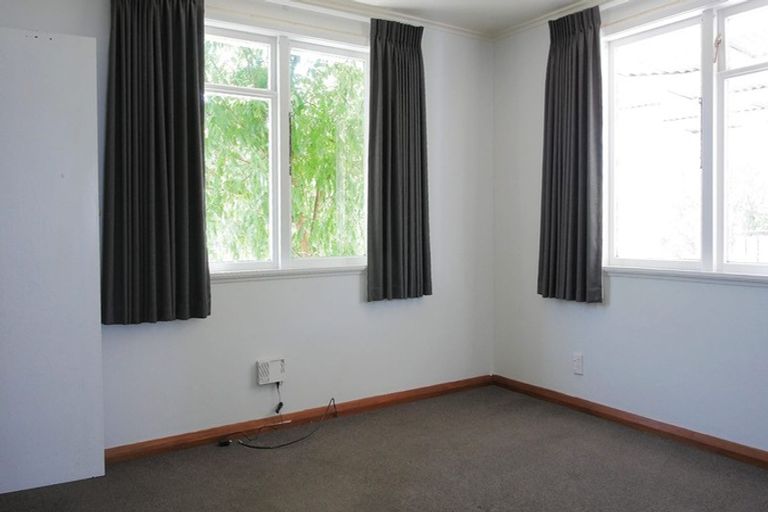 Photo of property in 24 Manchester Street, Takaro, Palmerston North, 4412