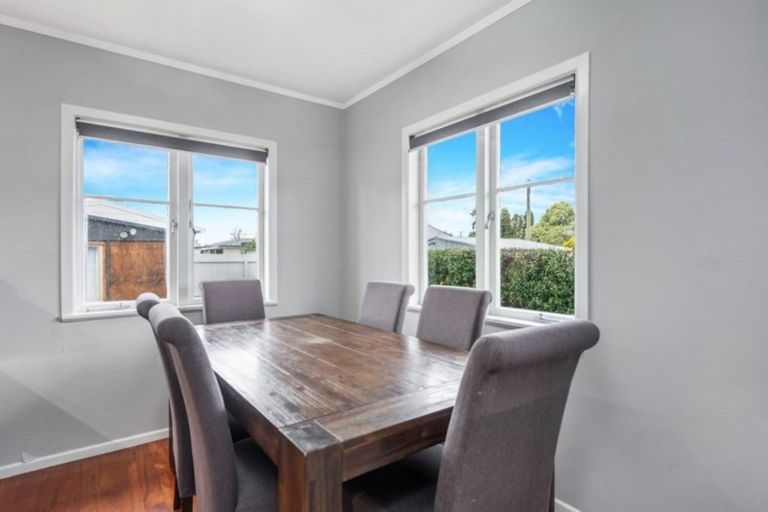 Photo of property in 3 Hendon Road, Fairview Downs, Hamilton, 3214