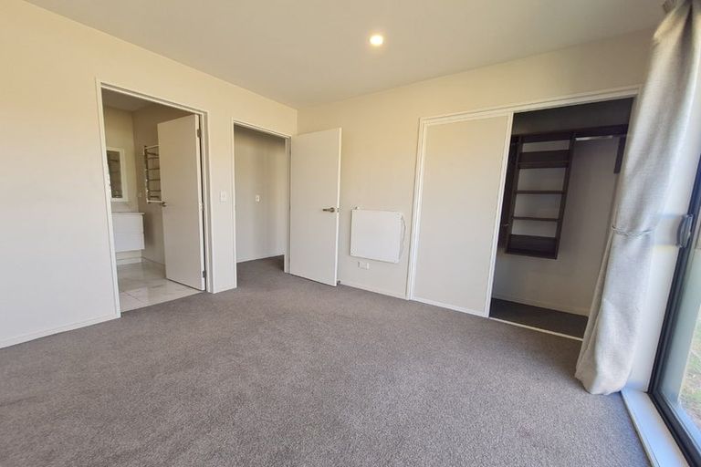 Photo of property in 2 Tika Street, Riccarton, Christchurch, 8041