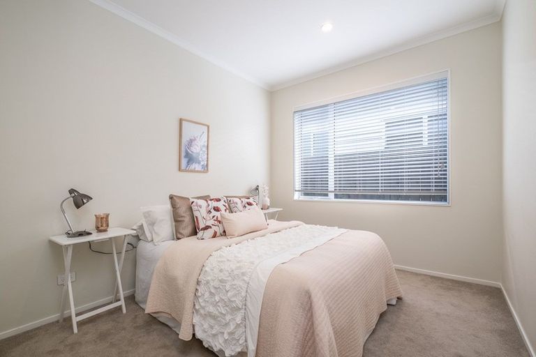 Photo of property in 3 Dida Park Drive, Kumeu, 0810