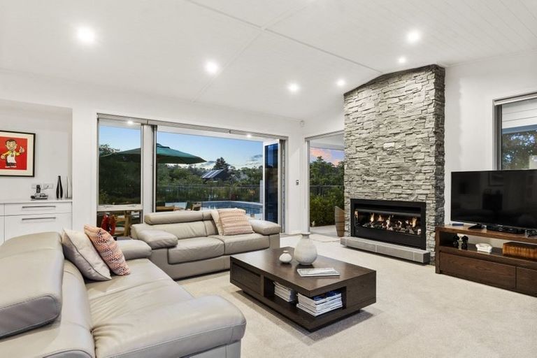 Photo of property in 123 Three Oaks Drive, Dairy Flat, Albany, 0794