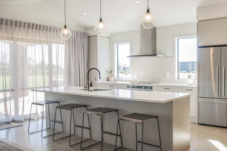 Photo of property in 53 Dysart Lane, Kumeu, 0891