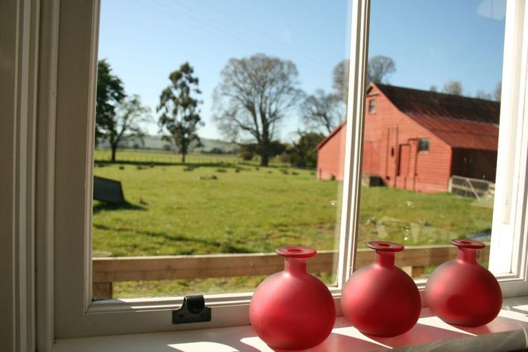 Photo of property in 48 Kemptons Line, Greytown, 5794