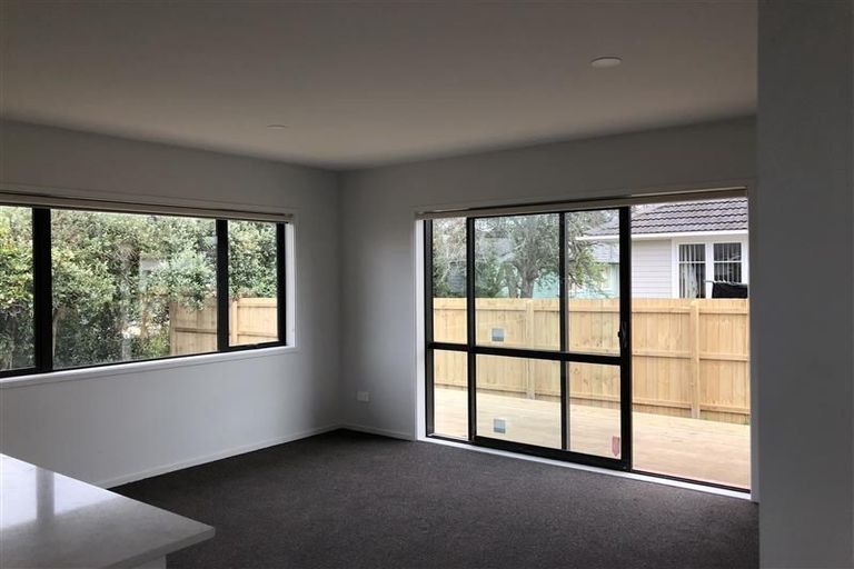 Photo of property in 6 Nairn Place, Otara, Auckland, 2023