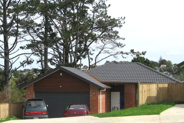 Photo of property in 65 Helleur Road, Massey, Auckland, 0614