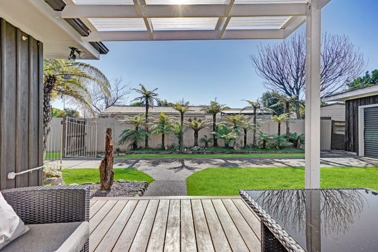 Photo of property in 6 Williams Street, Marewa, Napier, 4110