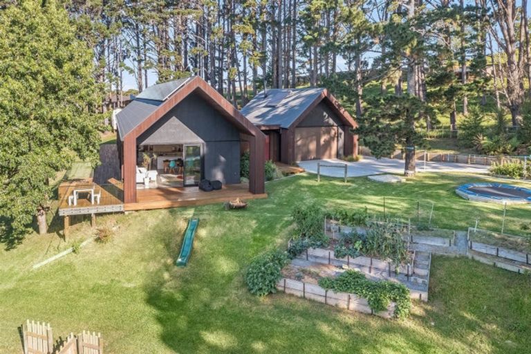 Photo of property in 24a Christian Road, Swanson, Auckland, 0614