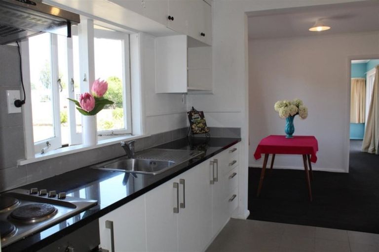 Photo of property in 22 Rangatira Drive, Mangakino, 3421