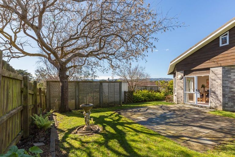 Photo of property in 10 James Cook Drive, Whitby, Porirua, 5024